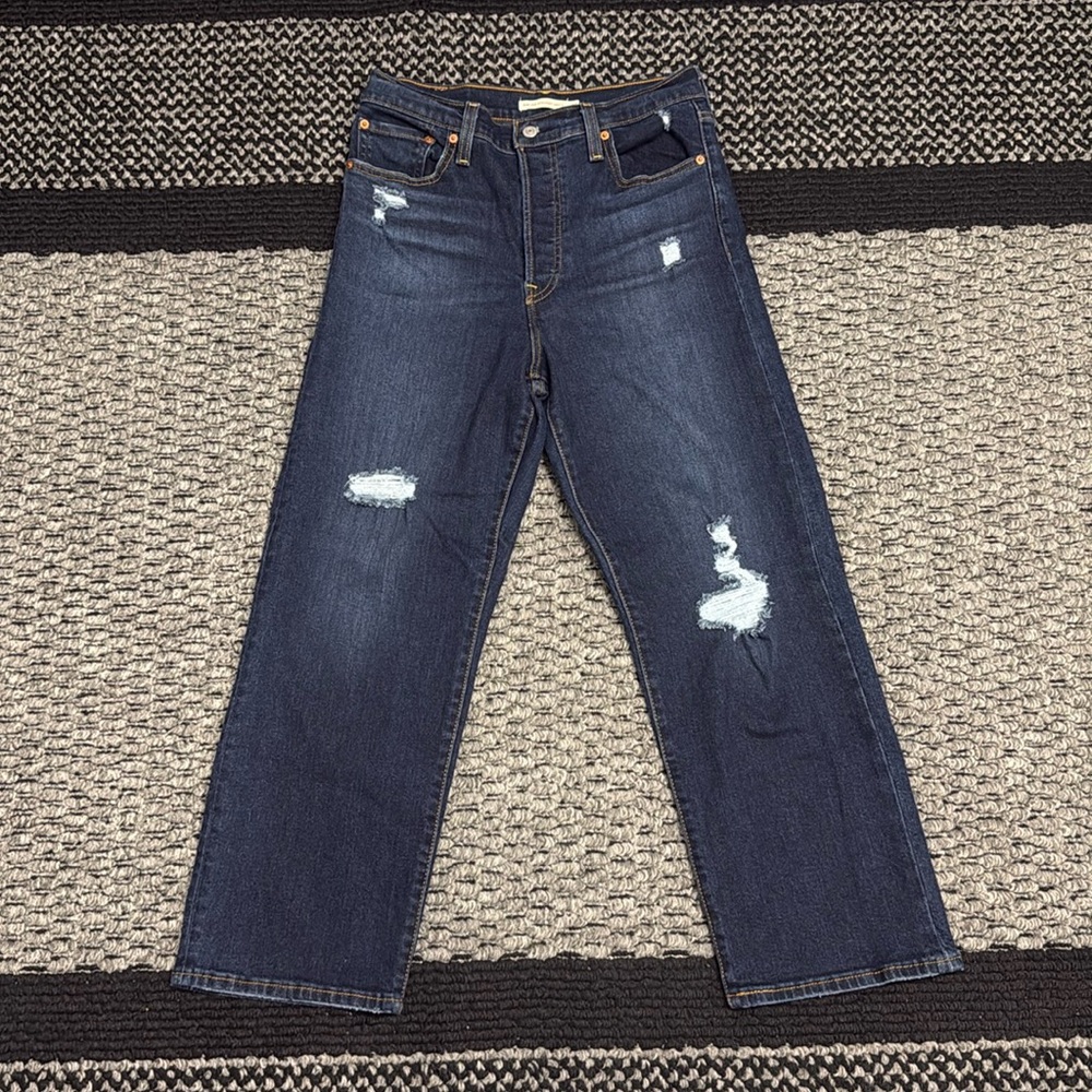 Levi’s Ribcage Straight Ankle Jeans Women’s Sz 29 Distressed Classic Casual
